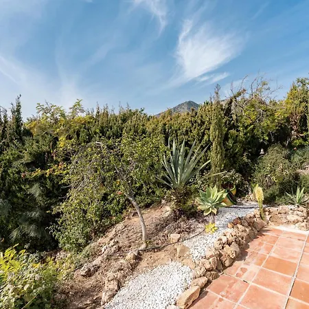 Villa Magica Andalucian Charm *